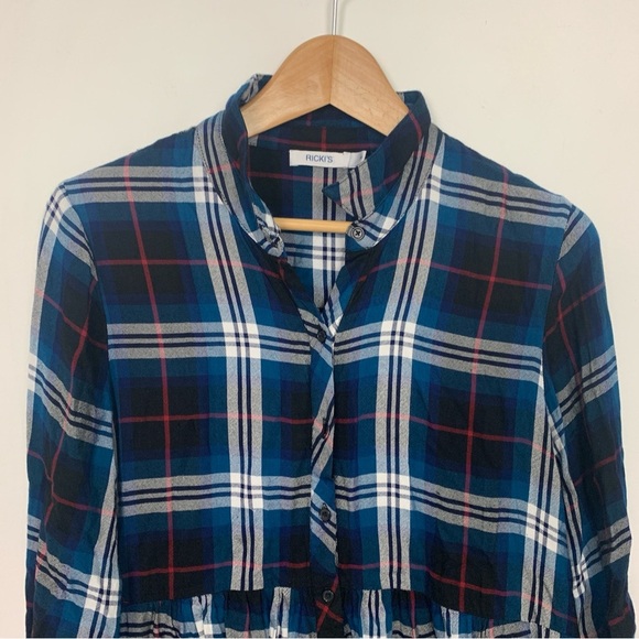 Ricki’s Navy Plaid Peplum Blouse - Picture 4 of 9